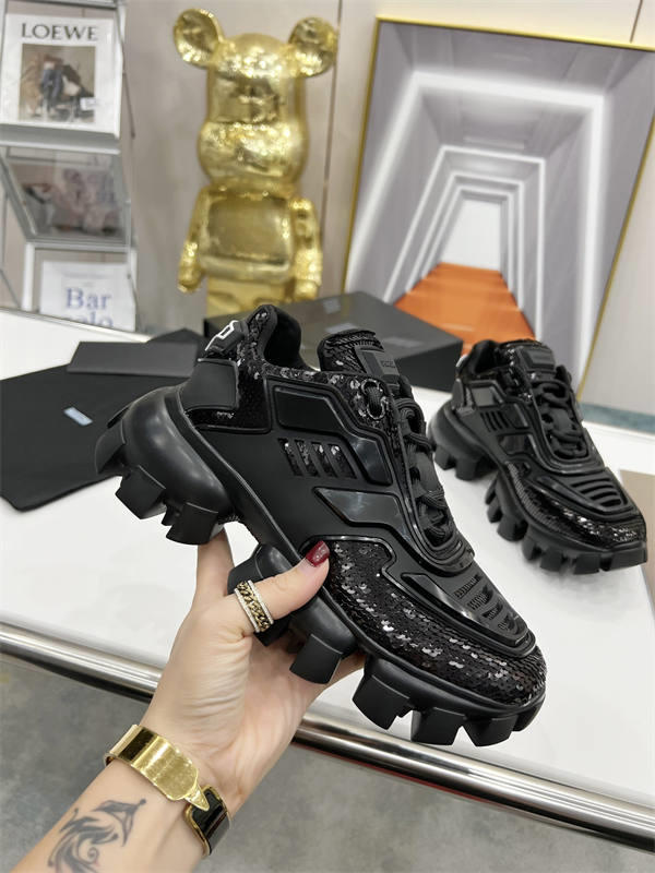 PRADA