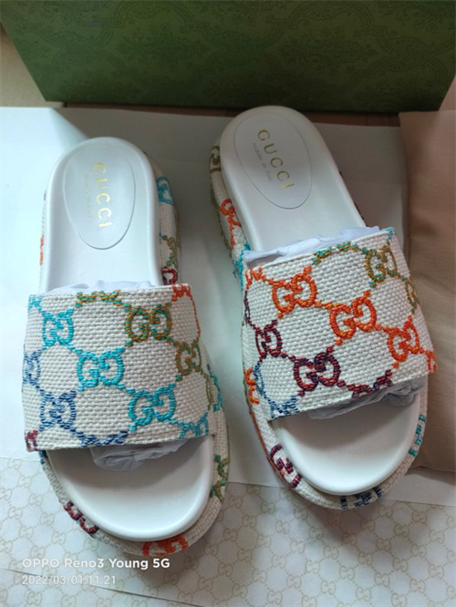 Gocci Slipper