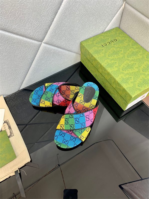 Gocci Slipper
