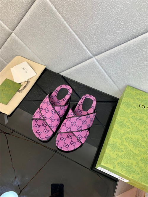 Gocci Slipper