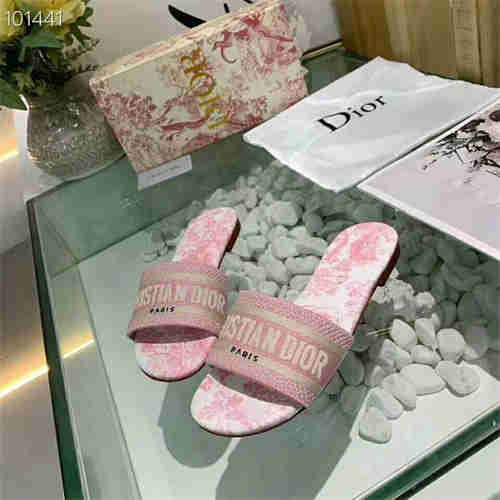 Dio Slipper