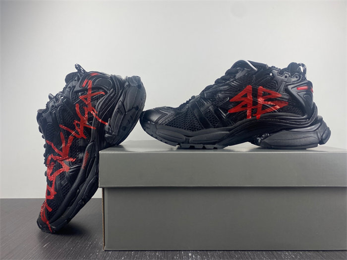 Balenciaga Runner Black Red