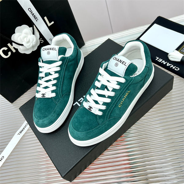 CHANEL 4