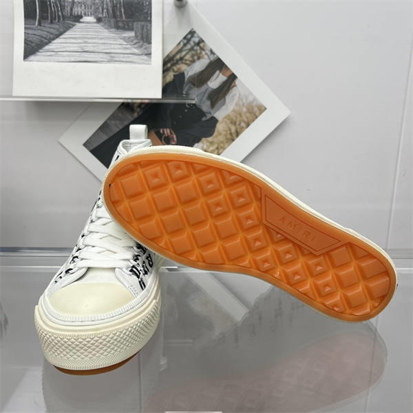AMIR1 SNEAKERS
