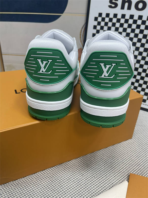 LV010