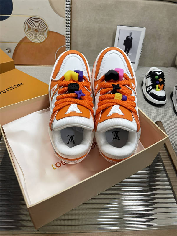 LV039