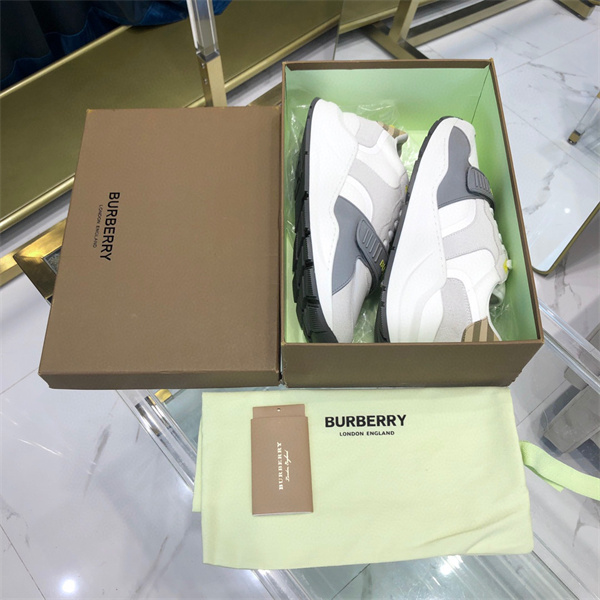 bvrberry MJ004301