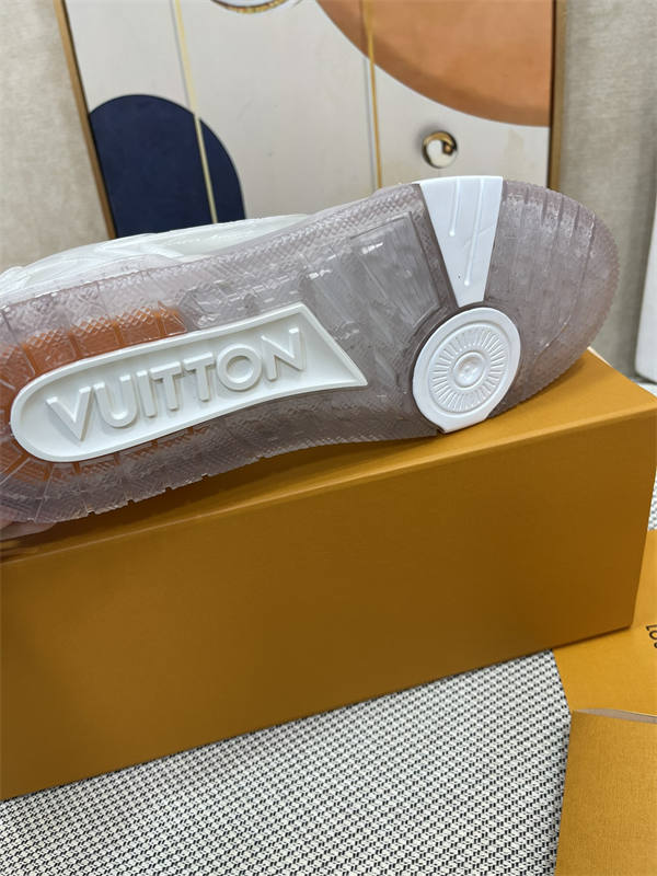 LV097