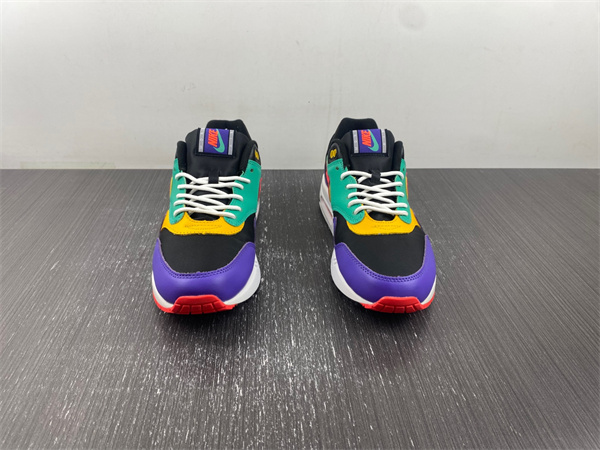 Nike Air Max 1 SE