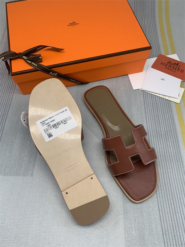 H Slipper