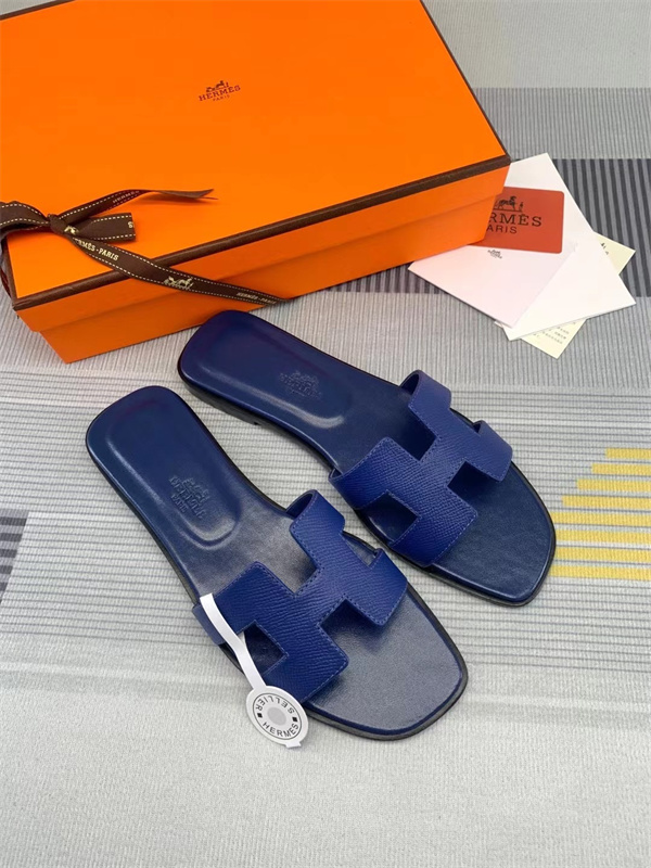 H Slipper