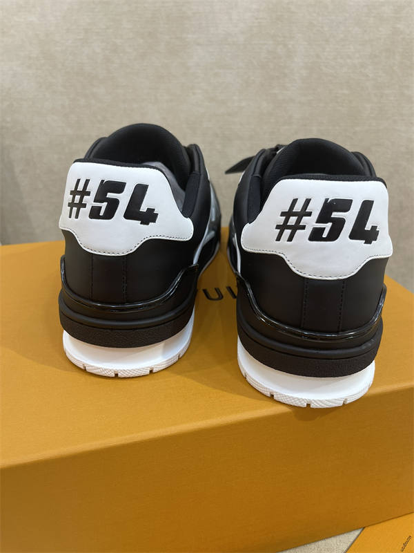 LV118