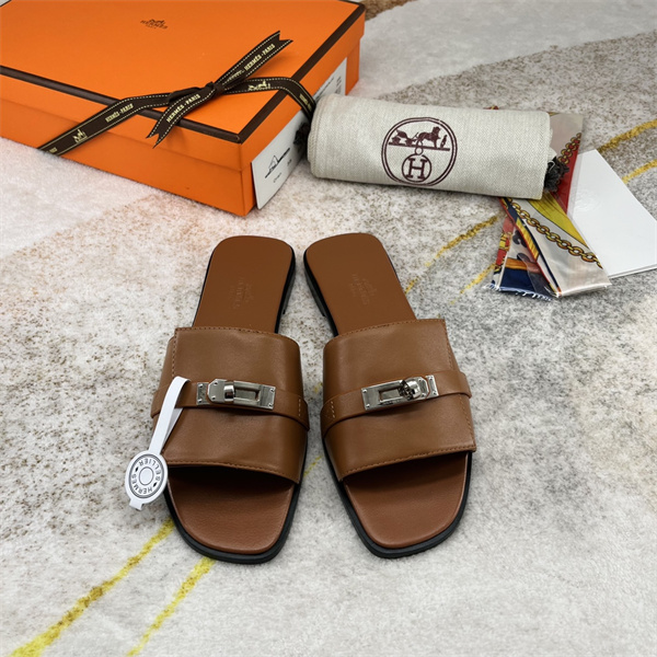 H Slipper