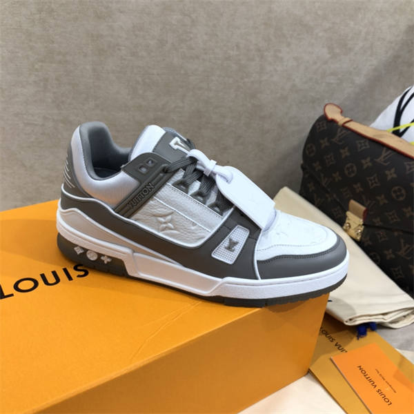 LV125