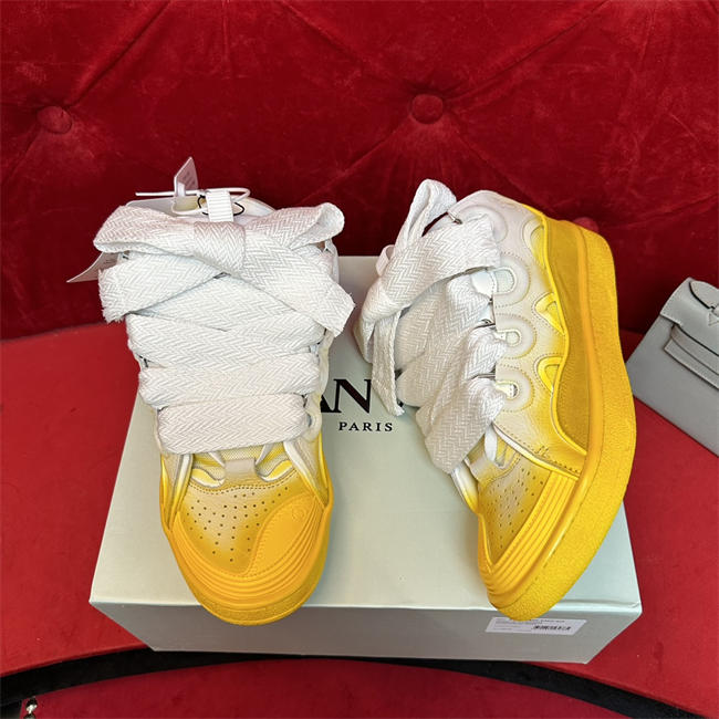 Lanvon Curb Sneaker 52