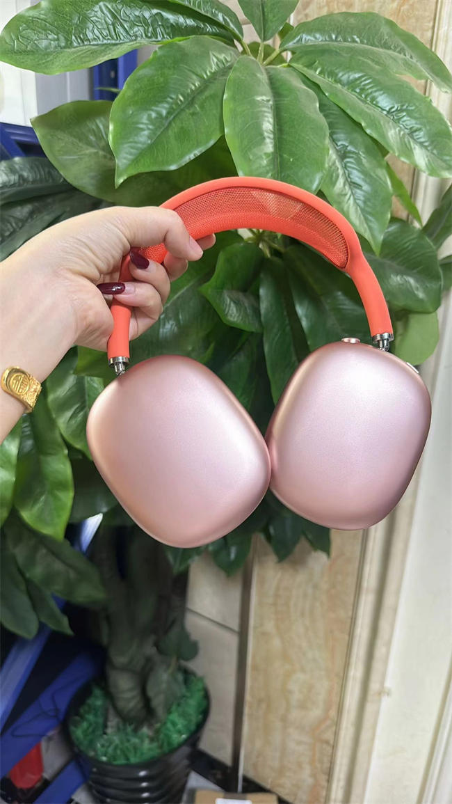 AirPods Max Pink