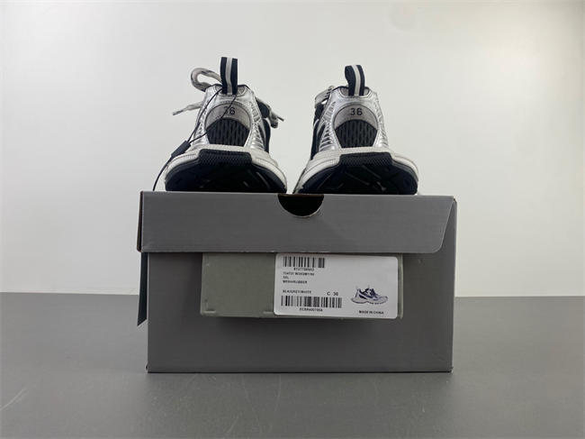 Balenciaga 3XL 734731 W3XGM 1190