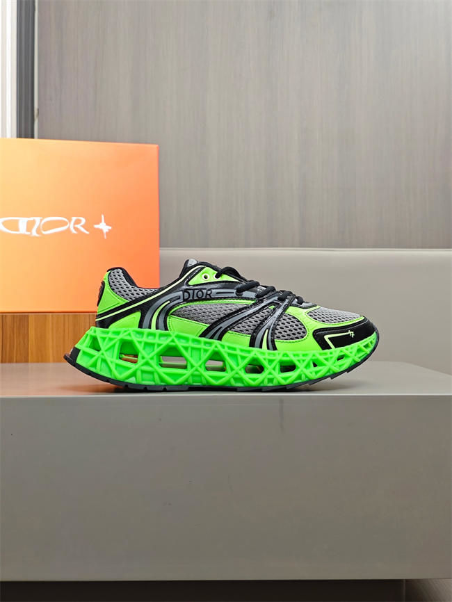 DIOR B35 104