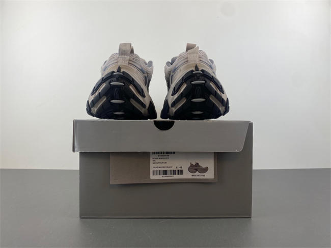 Balenciaga 911