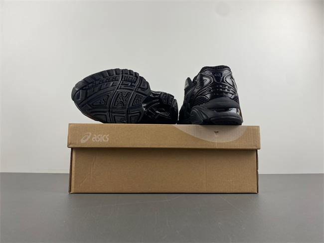 ASICS GEL-Kayano 14