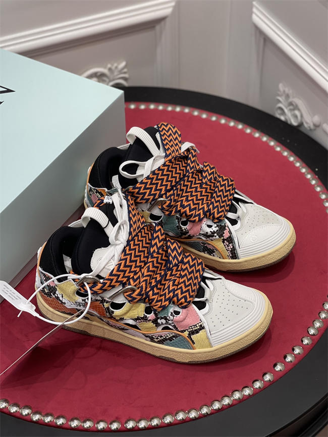 LANVIN