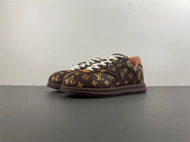 Louis Vuitton LV
