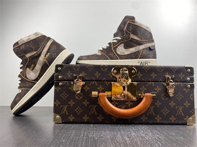 OFF-WHITE x Air Jordan 1