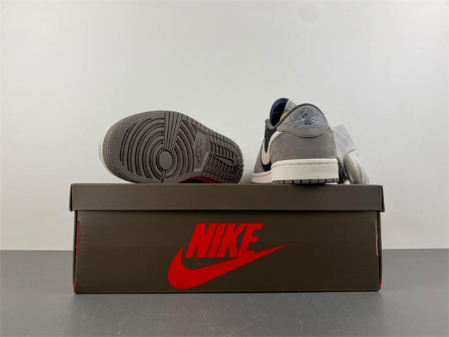 Travis Scott x Air Jordan 1